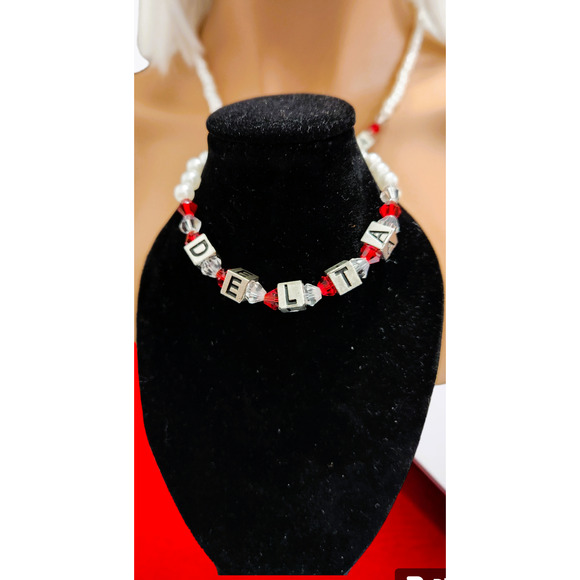 Delta Sigma Theta Jewelry Necklace Earrings & bracelet Set Red and white Pearls - Picture 4 of 6